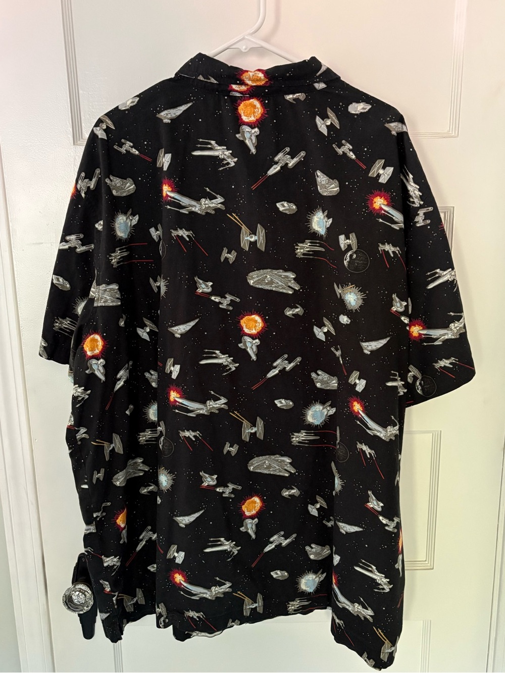Disney Star Wars button down XXL - Picture 4 of 5